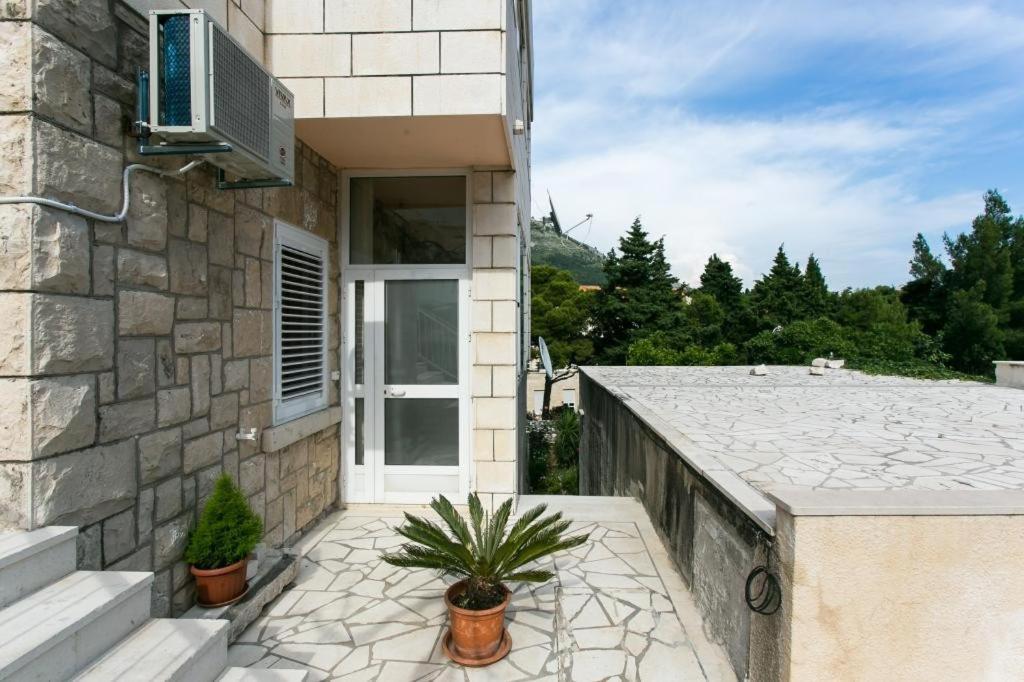 Yellow Room Guesthouse Dubrovnik Luaran gambar