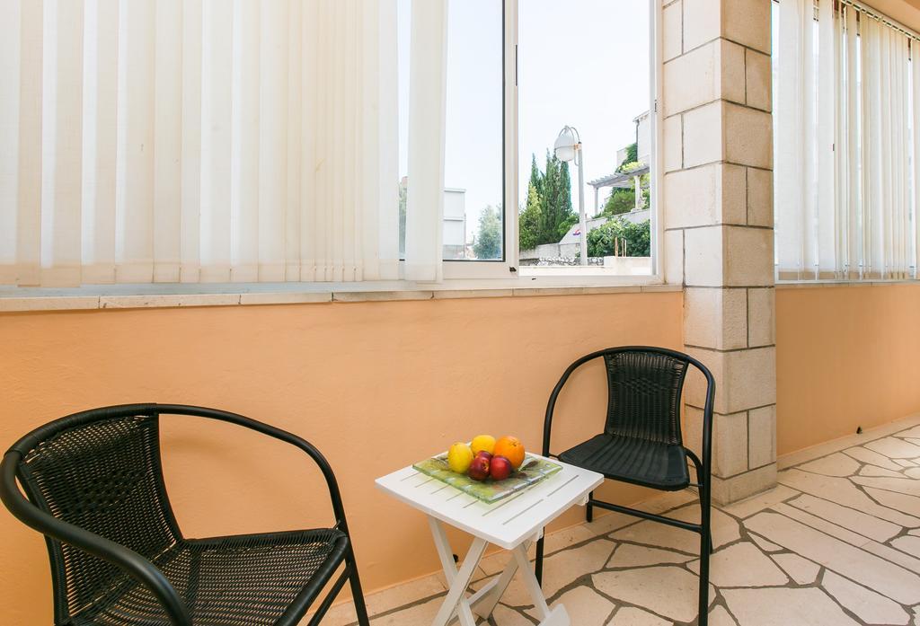 Yellow Room Guesthouse Dubrovnik Bilik gambar